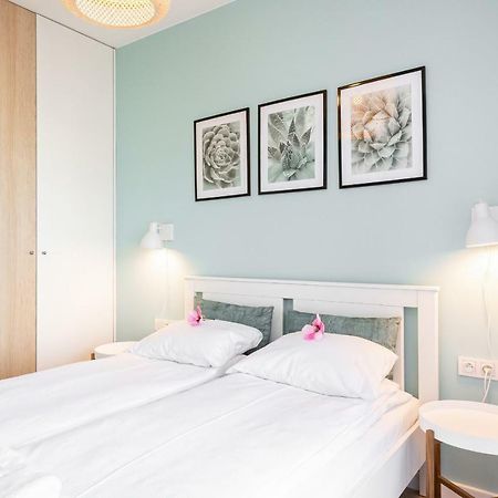 Apartment Walonska With Free Parking Wroclaw By Noclegi Renters المظهر الخارجي الصورة