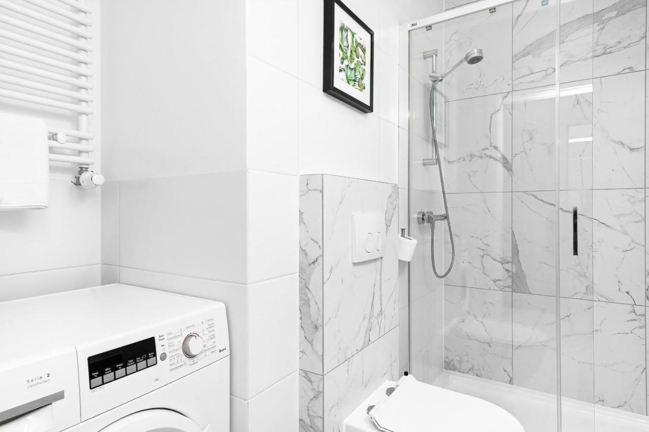 Apartment Walonska With Free Parking Wroclaw By Noclegi Renters المظهر الخارجي الصورة