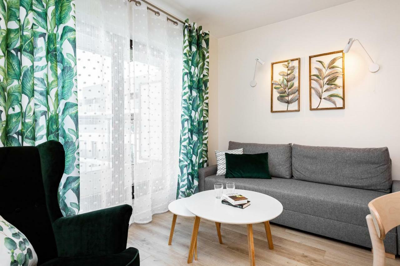 Apartment Walonska With Free Parking Wroclaw By Noclegi Renters المظهر الخارجي الصورة